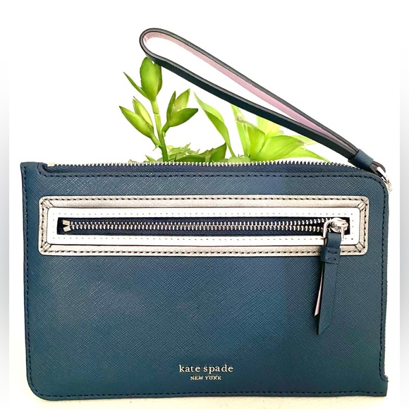 Kate Spade Navy Wallet with Silver Zipper Clutch - Picture 1 of 6